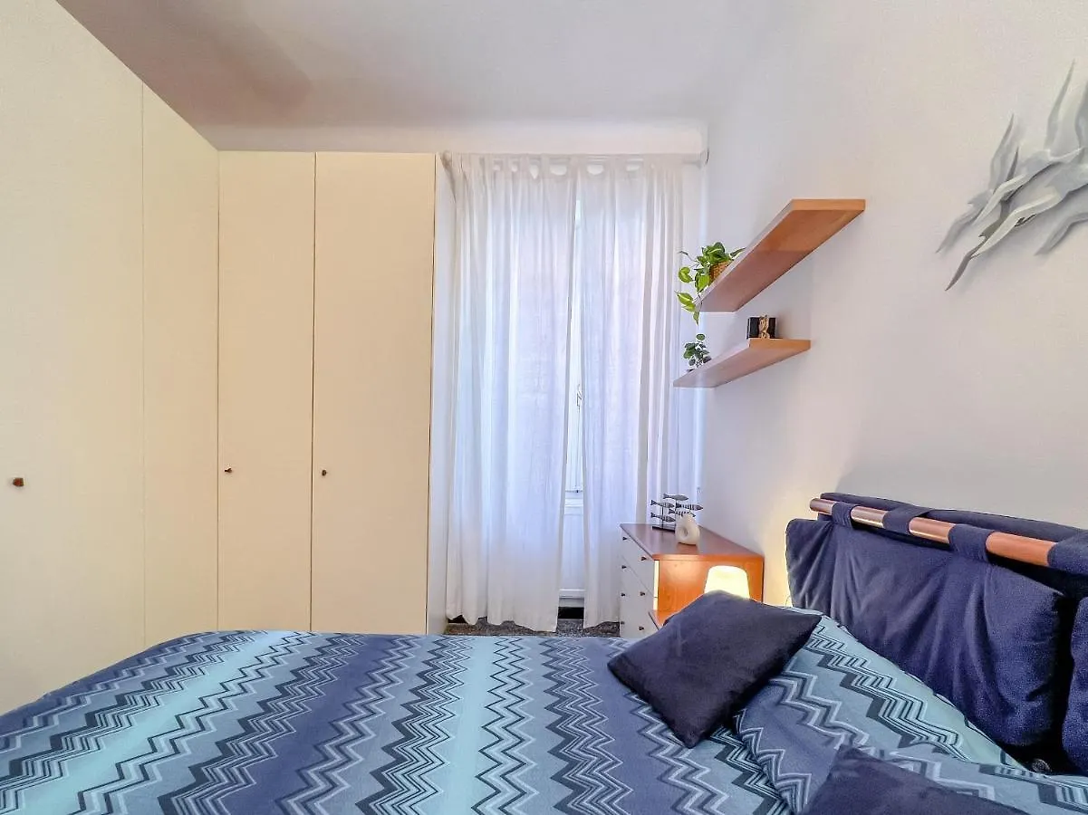 Grande appartamento in zona tranquilla Varazze 0*,