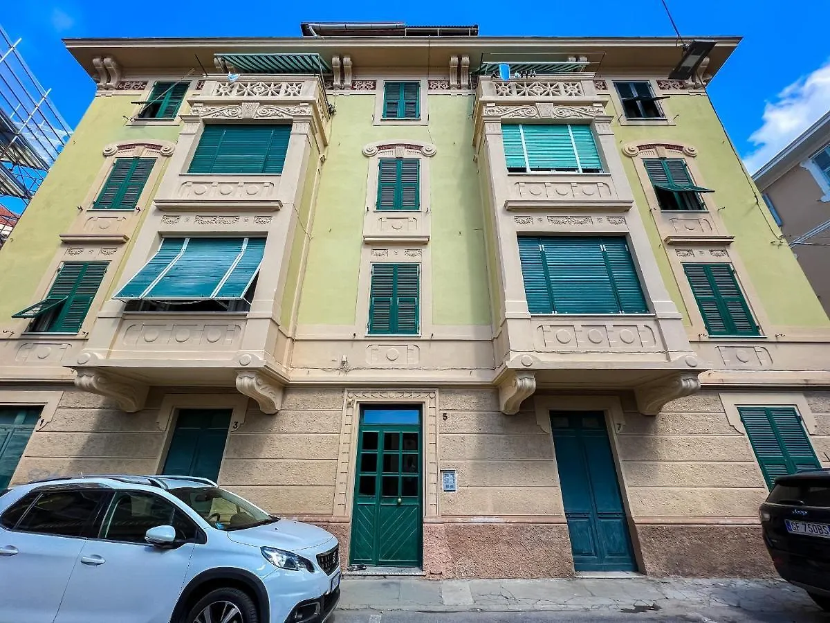 Grande appartamento in zona tranquilla Varazze